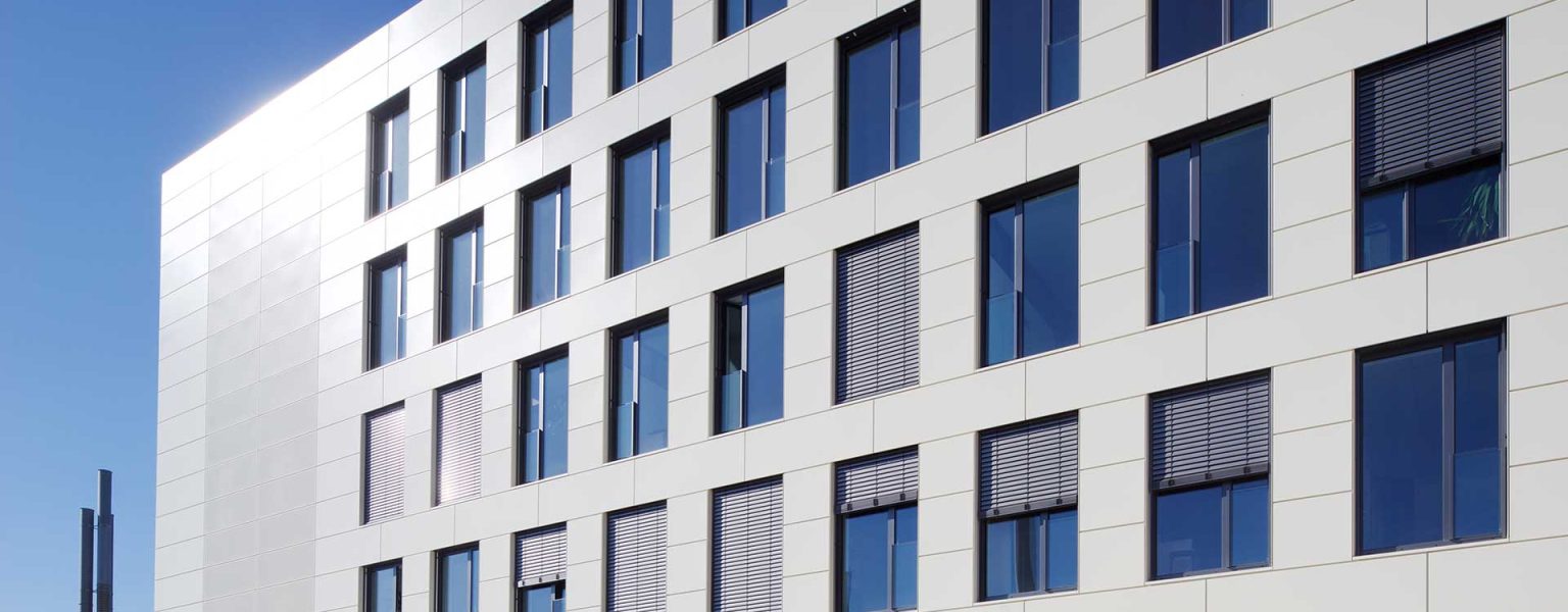 Aluminium-Kassetten_Hauptverwaltung-Lamilux-2